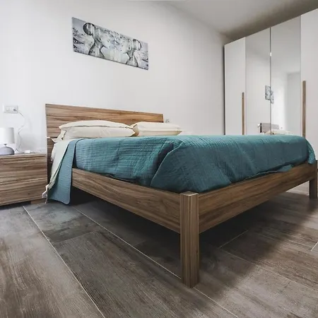 Casina Girasole Nyaraló *